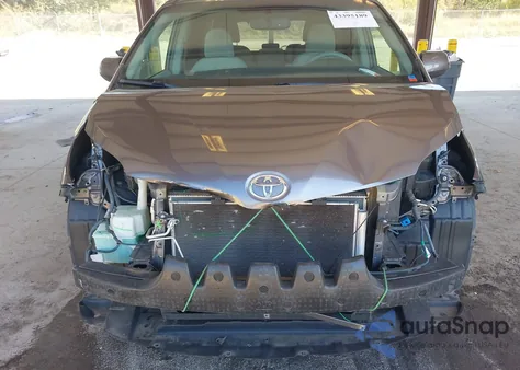 2012 Toyota Sienna Le V6 8 Passenger из США, поврежденный, VIN 5TDKK3DC6CS247694